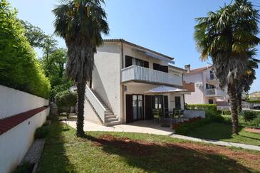 Apartmaji s parkingom Porat, Krk - 21904 Adriatic.hr