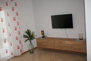 Dvoupokojový apartmán Makarská - Makarska (A-21911-c(