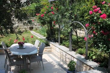 Apartmány s parkovištěm Makarská - Makarska - 21911 Adriatic.hr