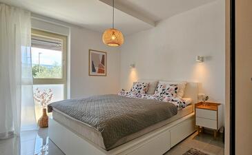 Apartmanok a tenger mellett medencével Novigrad - 21916