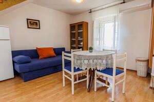 Jednopokojový apartmán Kaštel Lukšić, Kaštela (A-21921-a(