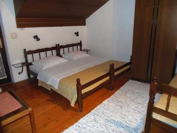 Jednosobni apartman Tkon, Pašman (A-21943-a)