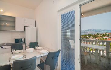 Apartmaji s parkingom Splitska, Brač - 21974