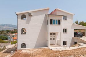 Apartmány s parkoviskom Splitska, Brač - 21974