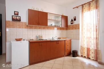 Apartmaji s parkingom Mali Lošinj, Lošinj - 2198