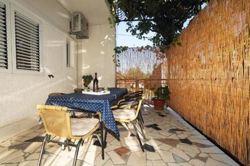 Ferienwohnungen mit Parkplatz Kastel Kambelovac, Kastela - 21997