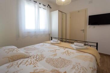 Ferienwohnungen mit Pool für Familien Businci, Ciovo - 21999