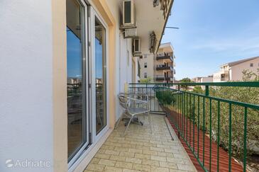 Apartments by the sea Tučepi, Makarska - 22005