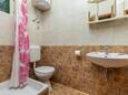 Tučepi, Badezimmer 2 in folgender Unterkunftsart apartment, Haustiere erlaubt und WiFi.