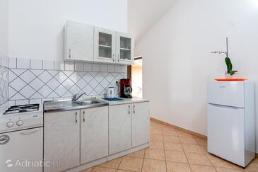 Rodinné apartmány s bazénem Valbandon, Fažana - 2201