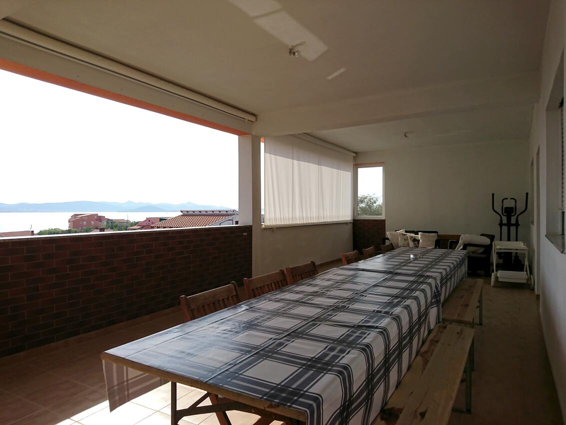 Haus mit Parkplatz für Familien Bibinje, Zadar - 22010
