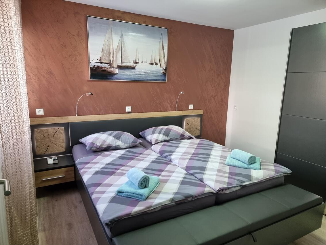 Ferienhaus mit Pool Kastel Gomilica, Kastela - 22042