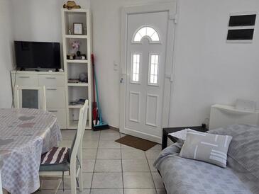 Vir - Lozice, Wohnzimmer in folgender Unterkunftsart apartment, Klimaanlage vorhanden und WiFi.