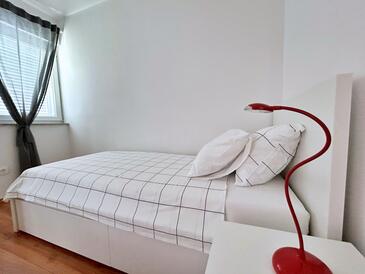 Apartmaji s parkingom Čižići, Krk - 22046