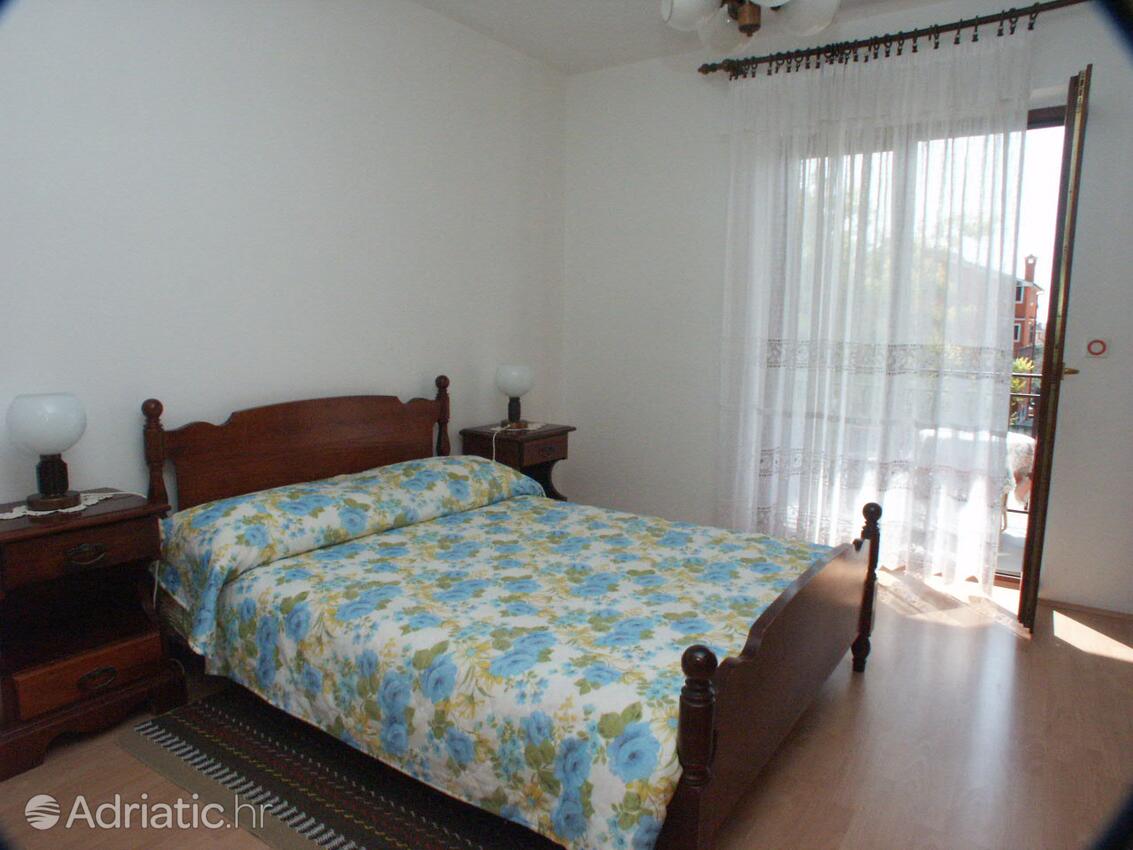 Apartmani s parkingom Rovinj - 2205