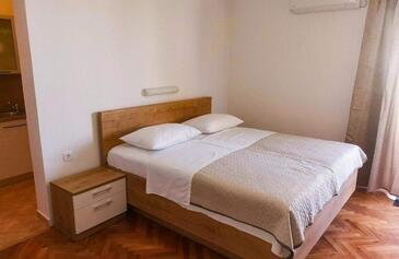 Apartmaji ob morju Barbat, Rab - 22053