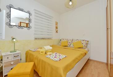 Apartmani s parkingom Novalja, Pag - 22055