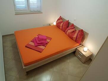 Ferienwohnungen mit Parkplatz Bužinija, Novigrad - 22057