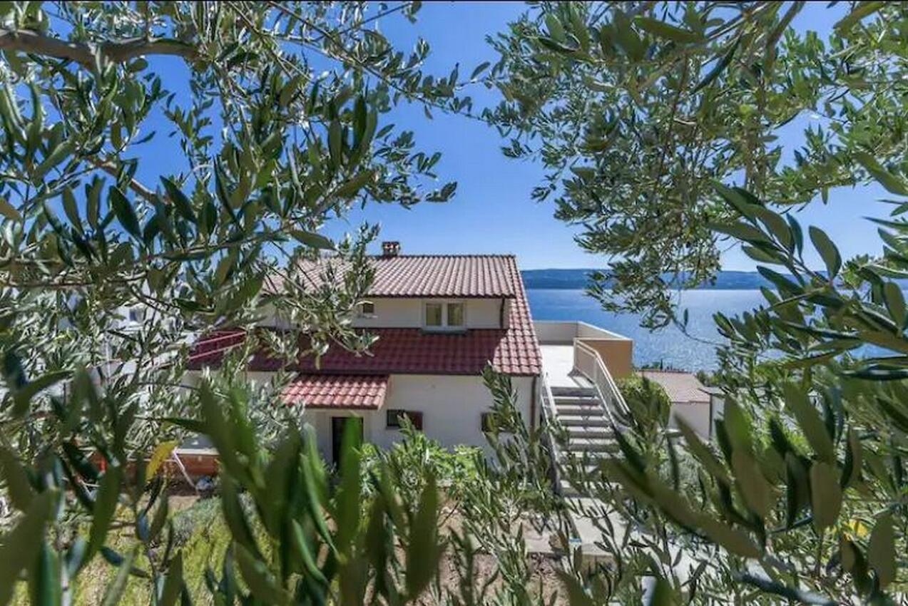 Apartmanok parkolóhellyel Lokva Rogoznica, Omis - 22069