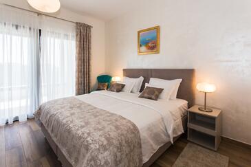 Haus mit Pool für Familien Vinisce, Trogir - 22073