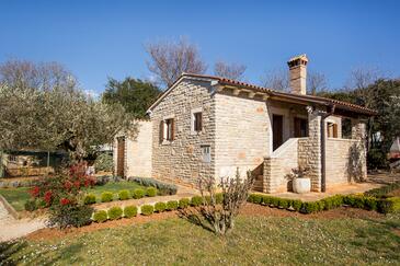 Family Friendly House With A Parking Space Rovinj - 22074 - Rovinj