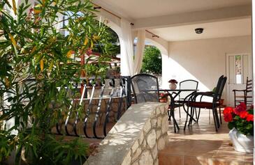 Three bedroom house Barbat, Rab (K-22081(