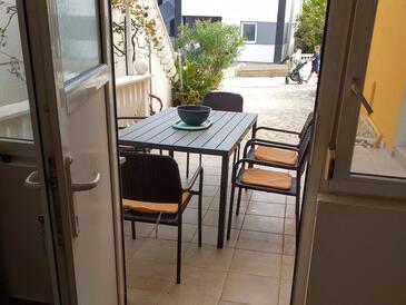 1-Zimmer-Ferienwohnung Vir - Lozice, Vir (A-22083-a)