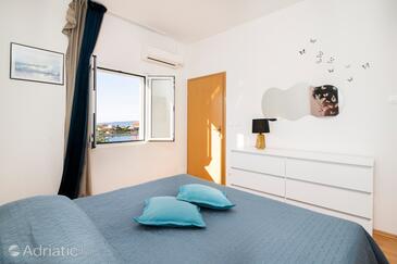 Haus am Meer mit Pool für Familien Drvenik Veliki, Drvenik - 22085