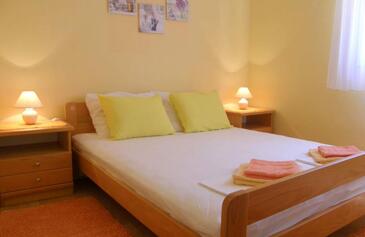 Apartmanok parkolóhellyel Barbat, Rab - 22087