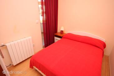 Family-friendly apartments with swimming pool Manjadvorci, Marčana - 2209