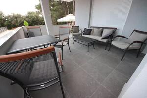 2-Zimmer-Ferienwohnung Bibinje, Zadar (A-22104-a)