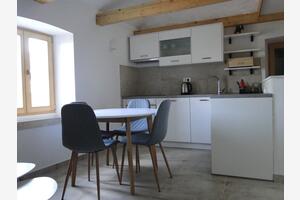 1-Zimmer-Ferienwohnung Pitve, Hvar (A-22114-a)