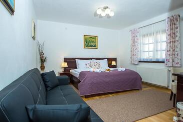 Rooms Jezerce, Lika and Gorski kotar