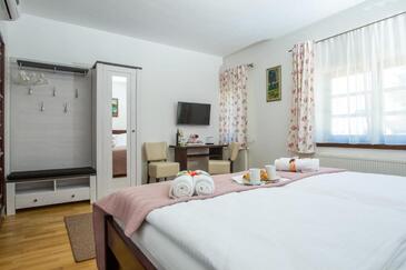 Rooms Jezerce, Lika and Gorski kotar