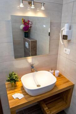 Rooms Jezerce, Lika and Gorski kotar