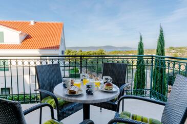 Family-friendly apartments with swimming pool Milna, Brač - 22122