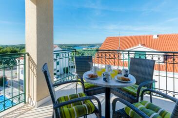Two bedroom apartment Milna, Brač (A-22122-d(