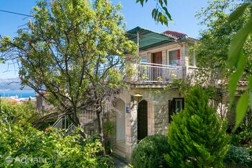 Apartments with parking space Supetar, Brač - 22123 Adriatic.hr