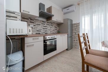Apartmanok parkolóhellyel Zaton, Zadar - 22125
