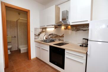 Ferienwohnungen am Meer Okrug Gornji, Ciovo - 22139