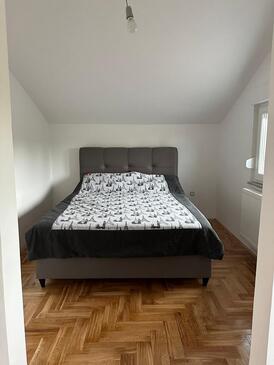 Apartamente cu parcare Duga Resa, Karlovac - 22147