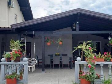Apartmaji s parkingom Duga Resa, Karlovac - 22147 Adriatic.hr