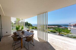 Comfortable and spacious house Palit Comfortable and spacious house Palit, Rab (K-22153)