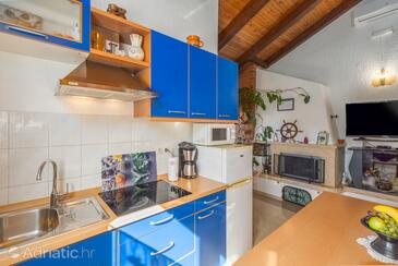 Apartments with parking space Poreč - 2216