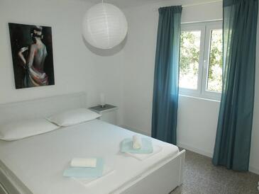 Apartmaji s parkingom Makarska - 22168