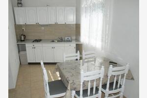 Dvosobni apartma Makarska (A-22168-a(