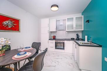 Apartmány s parkovištěm Postira, Brač - 22180