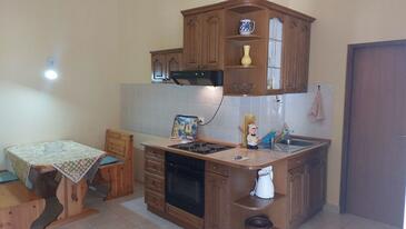 Lägenheter med parkering Cres - 22185