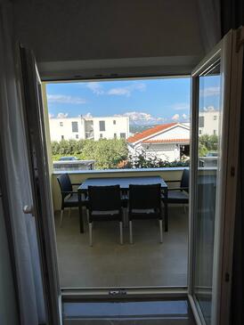 Ferienwohnungen mit Parkplatz Porat, Krk - 22186