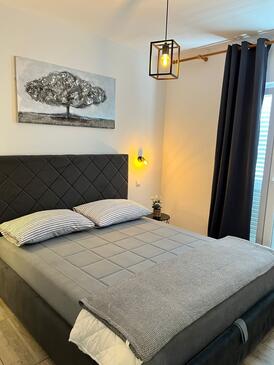 Apartments by the sea Potočnica, Pag - 222